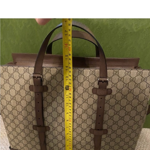 Gucci large duffe - Picture 2 of 6